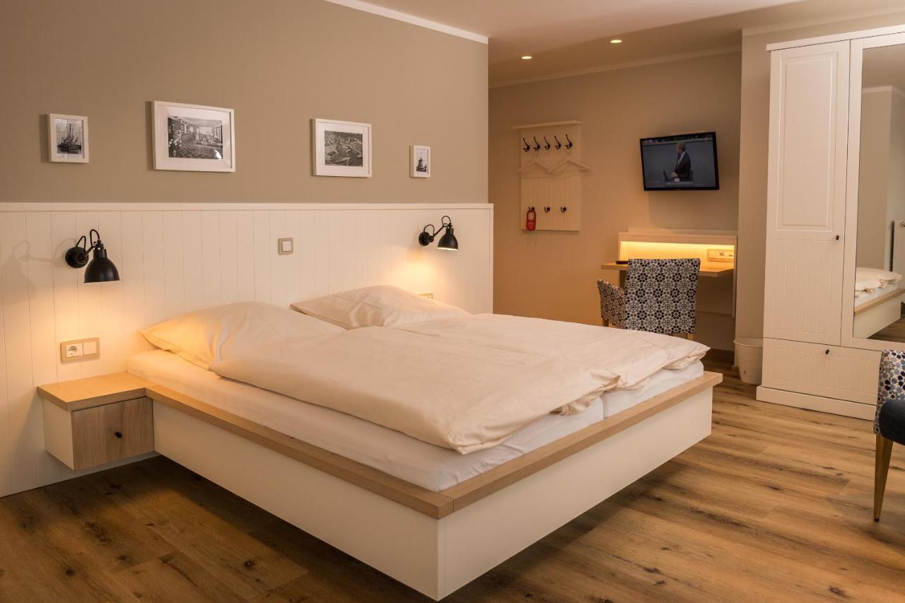 Mingers Hotel Neuharlingersiel Εξωτερικό φωτογραφία